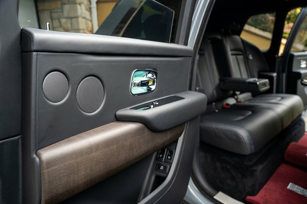 Rolls-Royce Cullinan V12 Blue #48