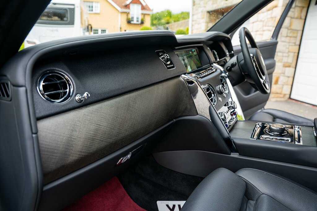 Rolls-Royce Cullinan V12 Blue #67