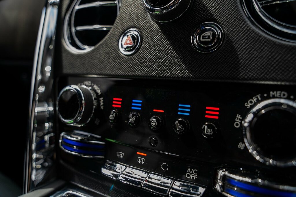 Rolls-Royce Cullinan V12 Blue #73