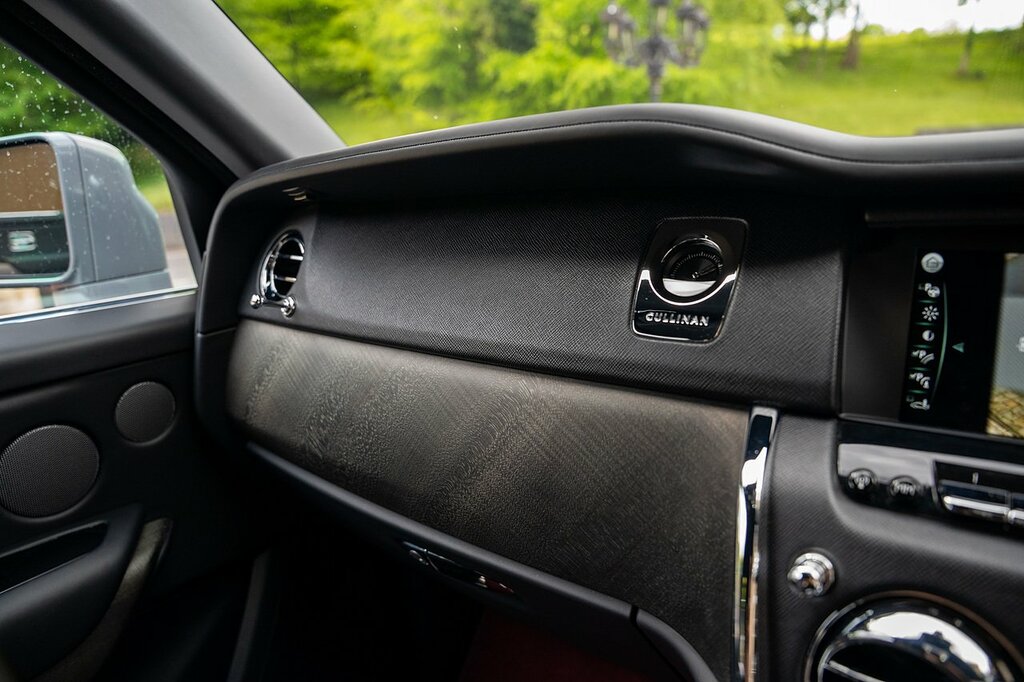 Rolls-Royce Cullinan V12 Blue #42
