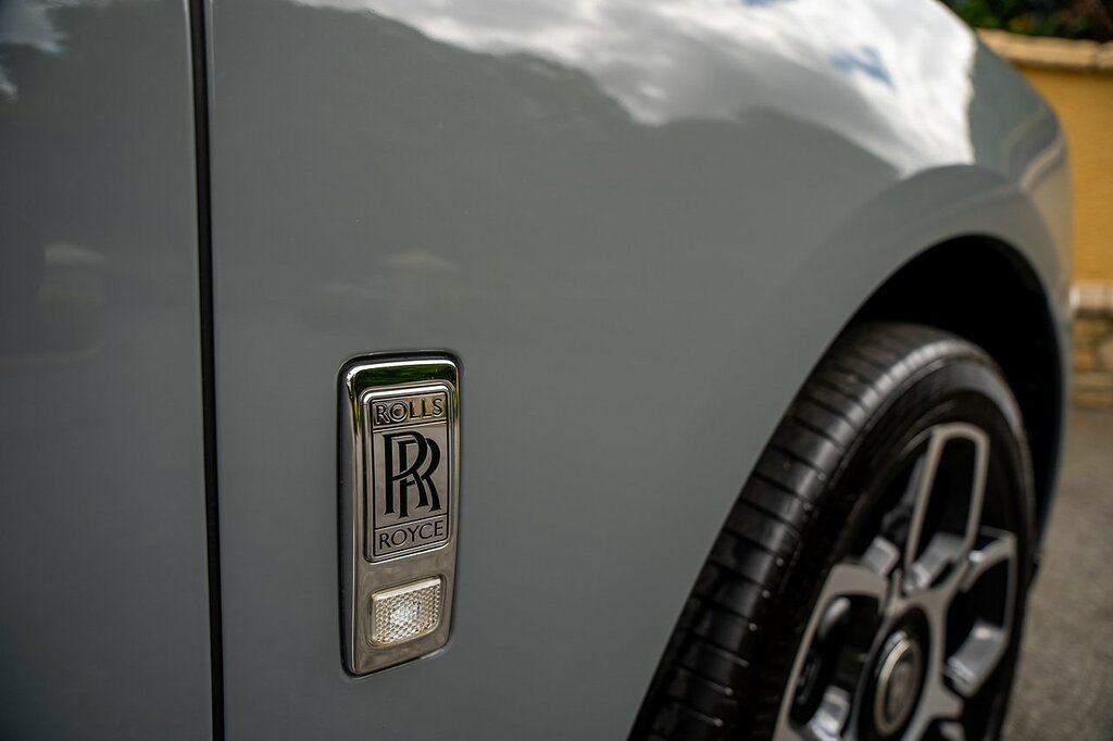 Rolls-Royce Cullinan 6.75 V12 Suv 4Wd Euro 6 563 Bhp LF73AMX Grey #6