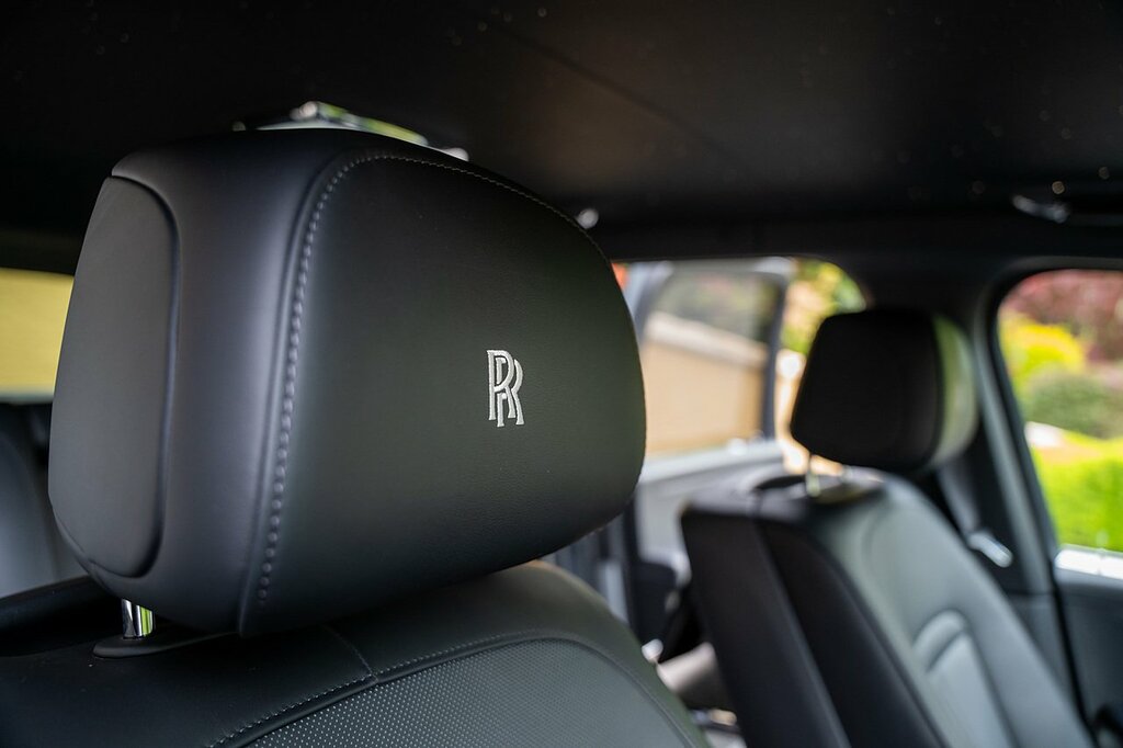 Rolls-Royce Cullinan V12 Blue #36