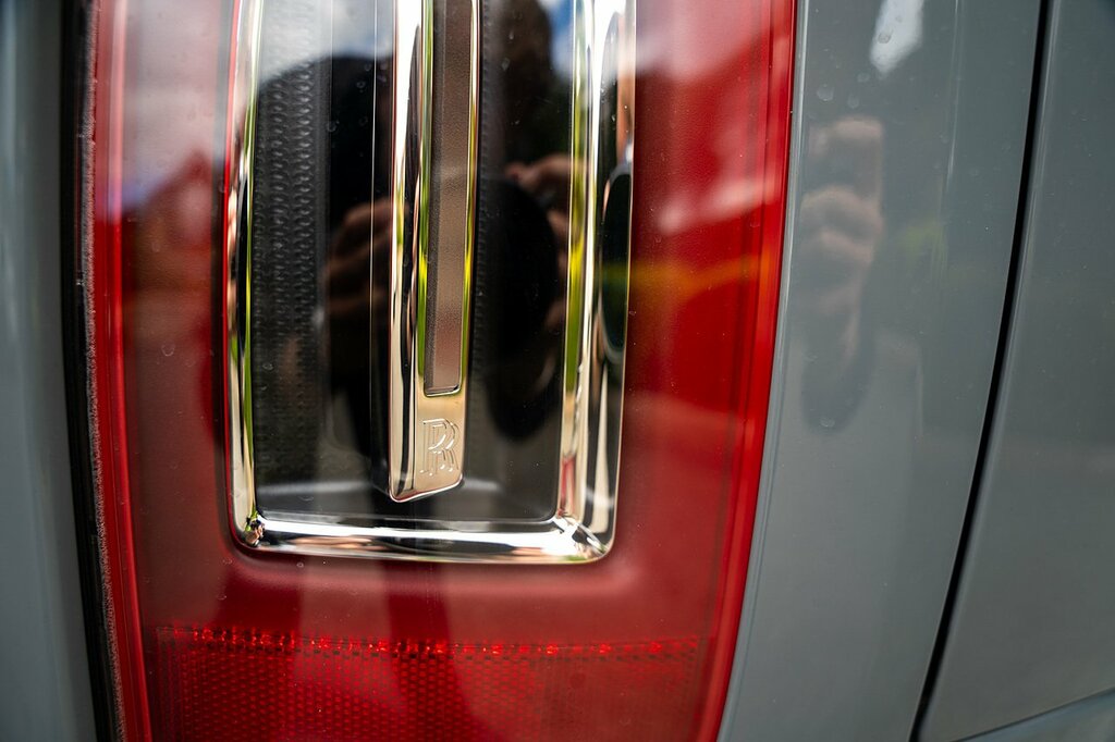 Rolls-Royce Cullinan V12 Blue #13