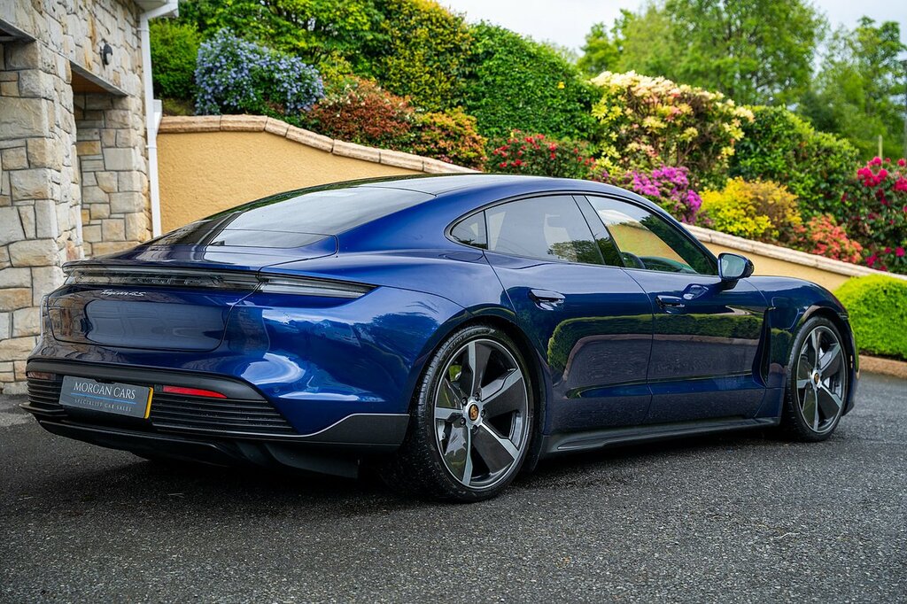 Porsche Taycan Performance Plus 93.4Kwh 4S Saloon Au HK72XCH Blue #5