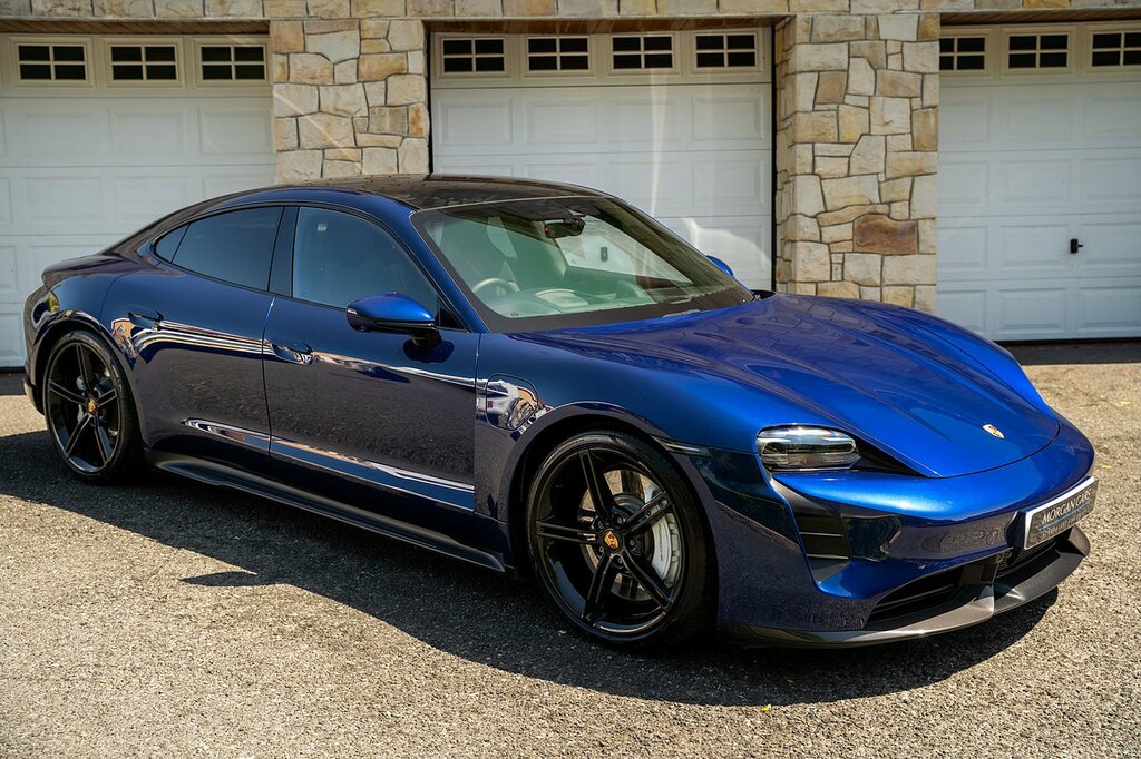 Porsche Taycan Performance Plus 93.4Kwh 4S Saloon Au HK72XCH Blue #3