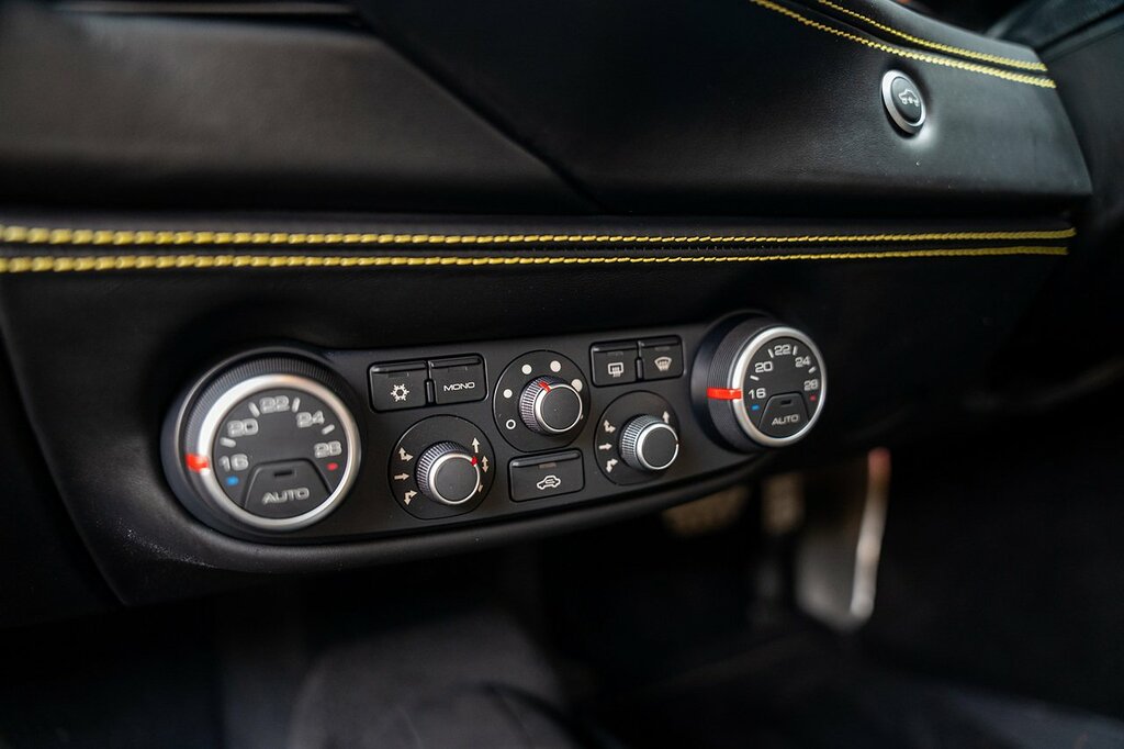 Ferrari 488 Coupe  #72