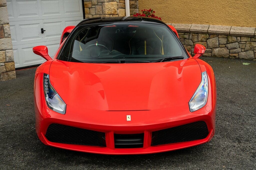 Ferrari 488 Coupe  #33