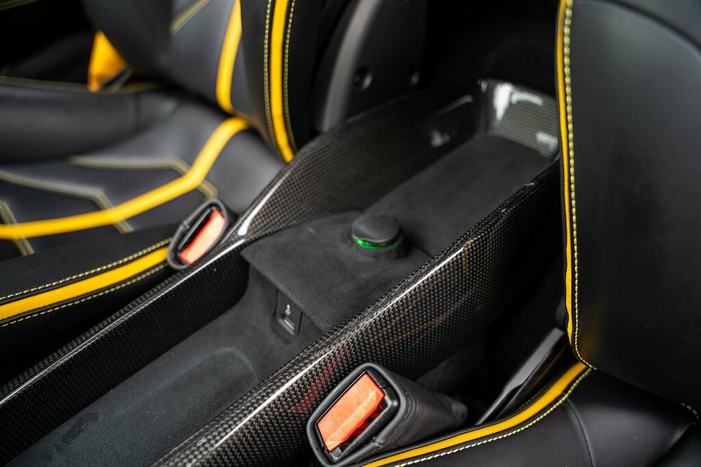 Ferrari 488 Coupe  #68