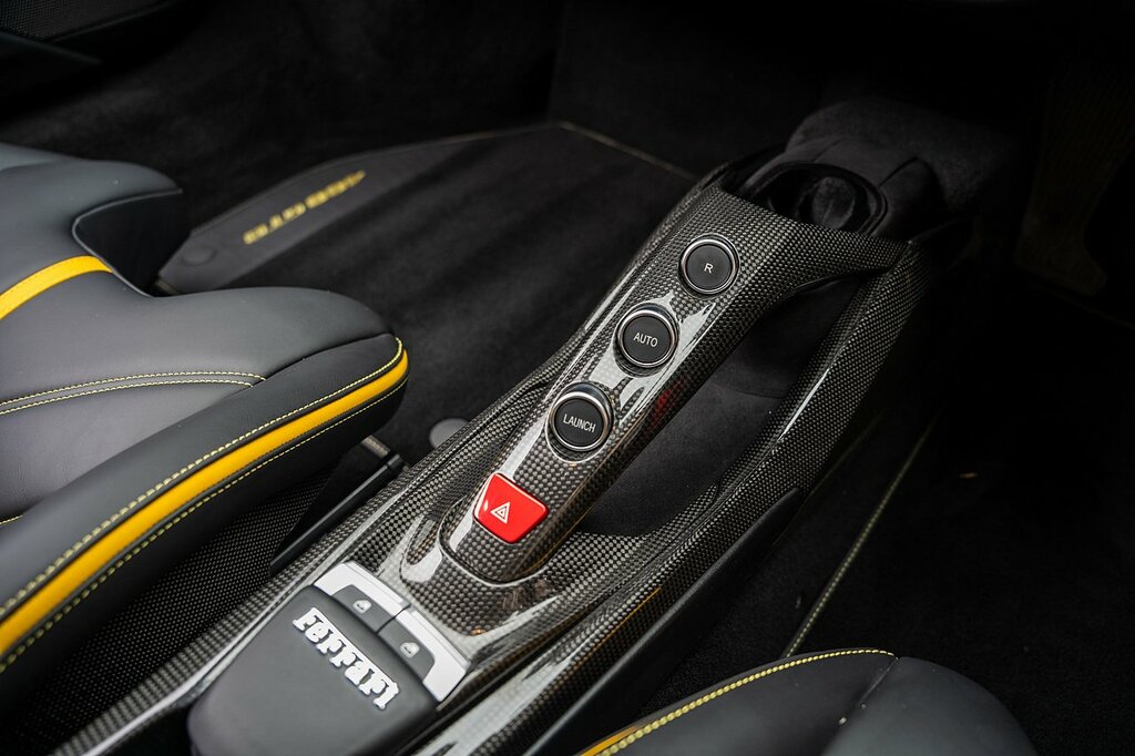 Ferrari 488 Coupe  #52