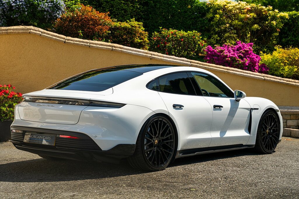 Porsche Taycan Performance Plus 93.4Kwh Turbo Saloon LC72ZKZ White #6