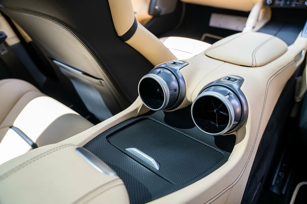 Ferrari Gtc4 Lusso 2dr Auto Blue #66