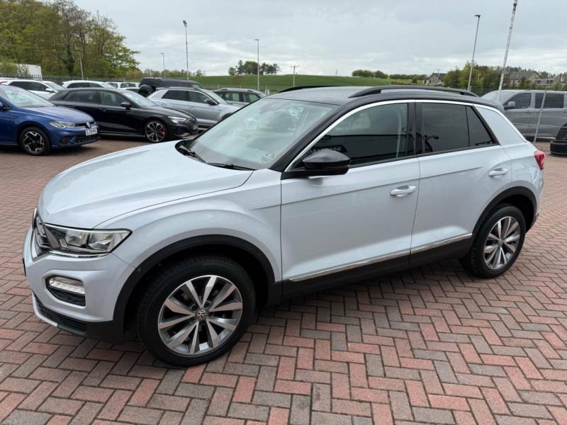 Volkswagen T-Roc 1.5Tsi 150 Design - 2020 20 SV20OXF Black #4