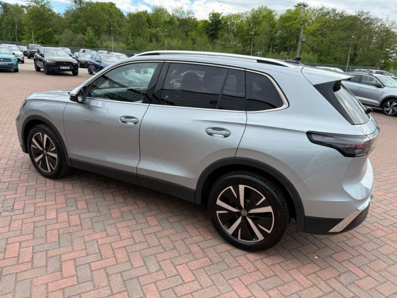 Volkswagen Tiguan 1.5E Tsi 150 Elegance - 2025 25 SW25HLG Silver #6