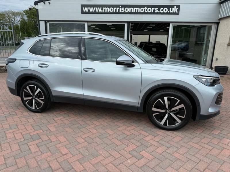 Volkswagen Tiguan 1.5E Tsi 150 Elegance - 2025 25 Silver