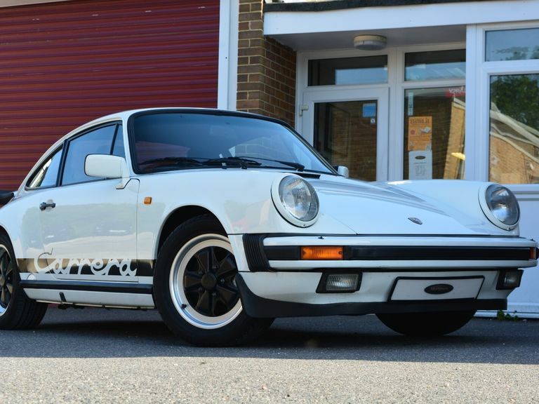 Porsche 911 Coupe Red #21