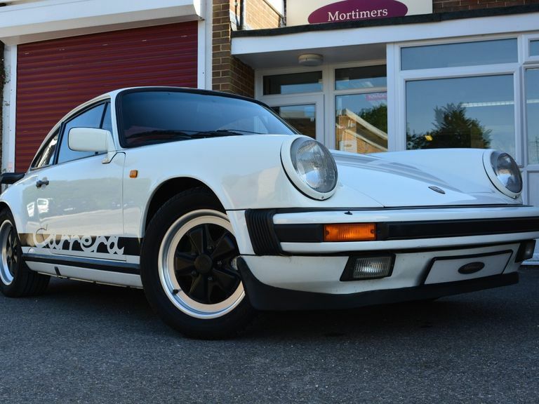 Porsche 911 Coupe Red #7