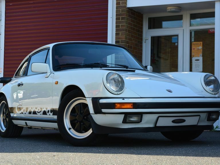 Porsche 911 Carrera Sport White