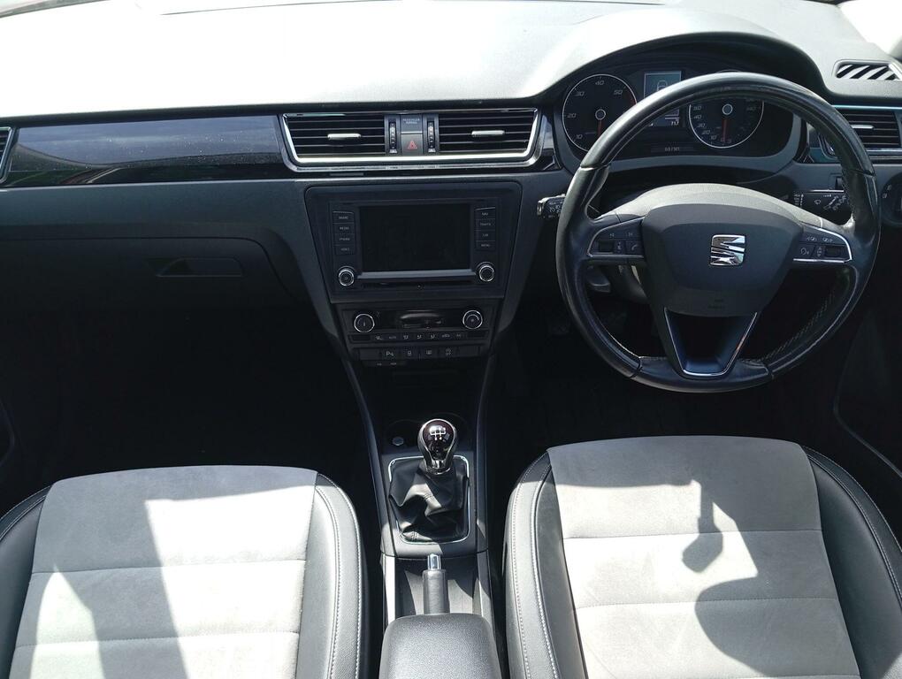 Seat Toledo 2016 1.6 Tdi Style Advanced Hatchback M Black #10