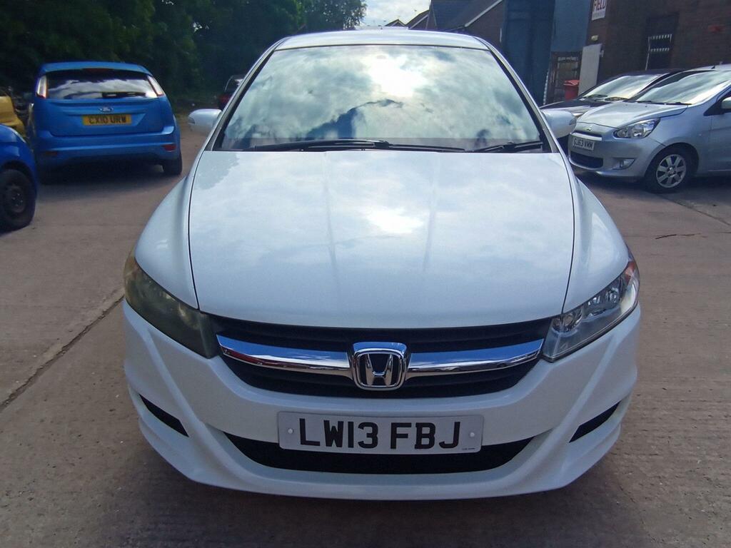 Honda Stream Honda Stream 1.8 Se 7 Seater White #2