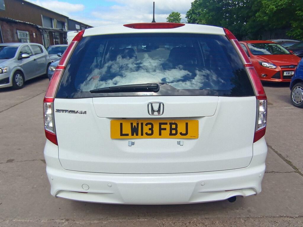 Honda Stream Honda Stream 1.8 Se 7 Seater White #6