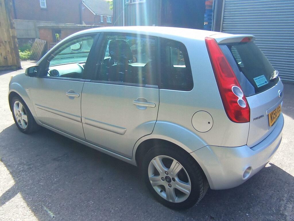 Ford Fiesta 1.25 Zetec Climate MX58VUS Silver #5