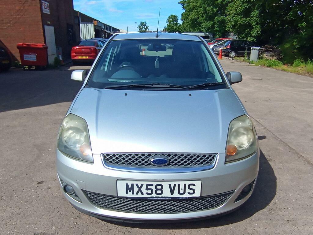 Ford Fiesta 1.25 Zetec Climate MX58VUS Silver #2