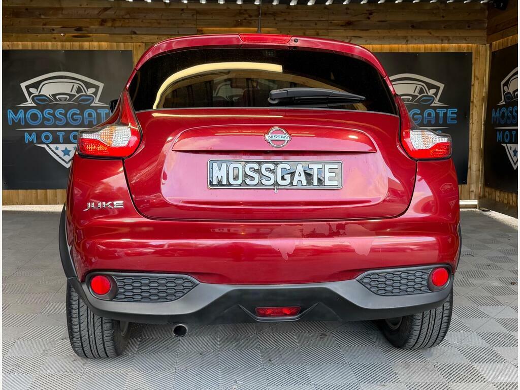 Nissan Juke 1.6 N-connecta Xtron Euro 6 Red #4