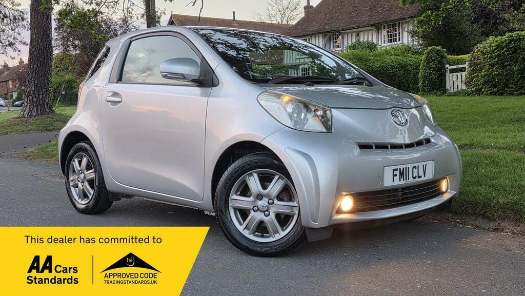 Toyota IQ 1.0 Vvt-i 2 Euro 5 201111 Silver