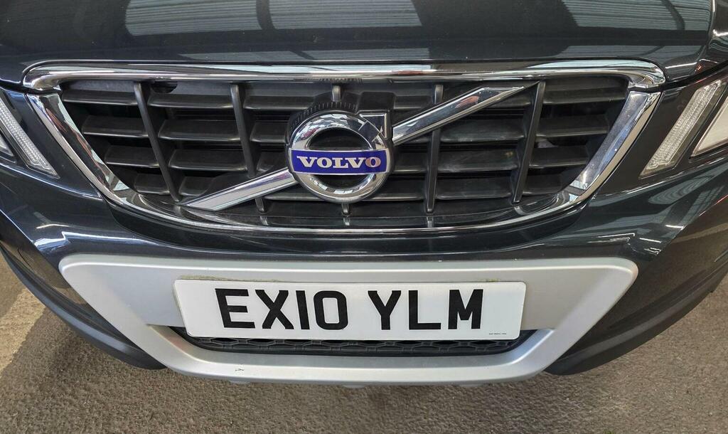 Volvo XC60 2.4 D5 Se Lux Geartronic Awd Euro 4 201010 Grey #3