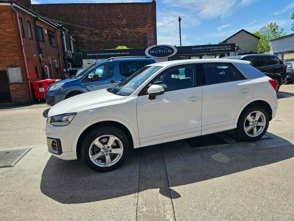 Audi Q2 Sport Tfsi S19ELB #4