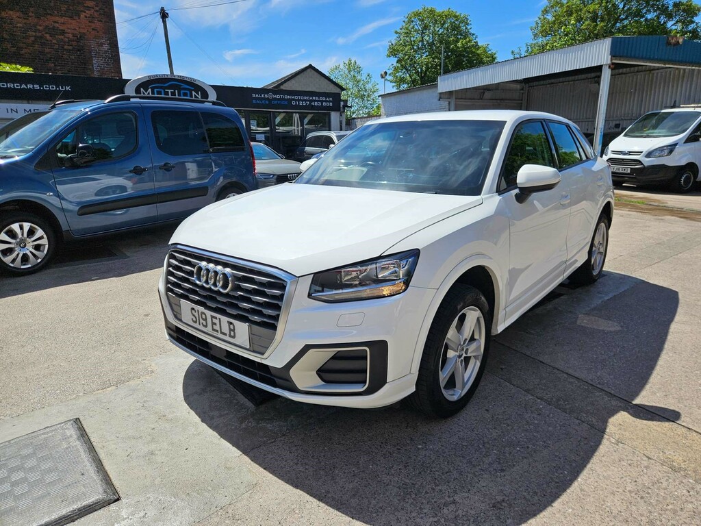 Audi Q2 Sport Tfsi S19ELB #3