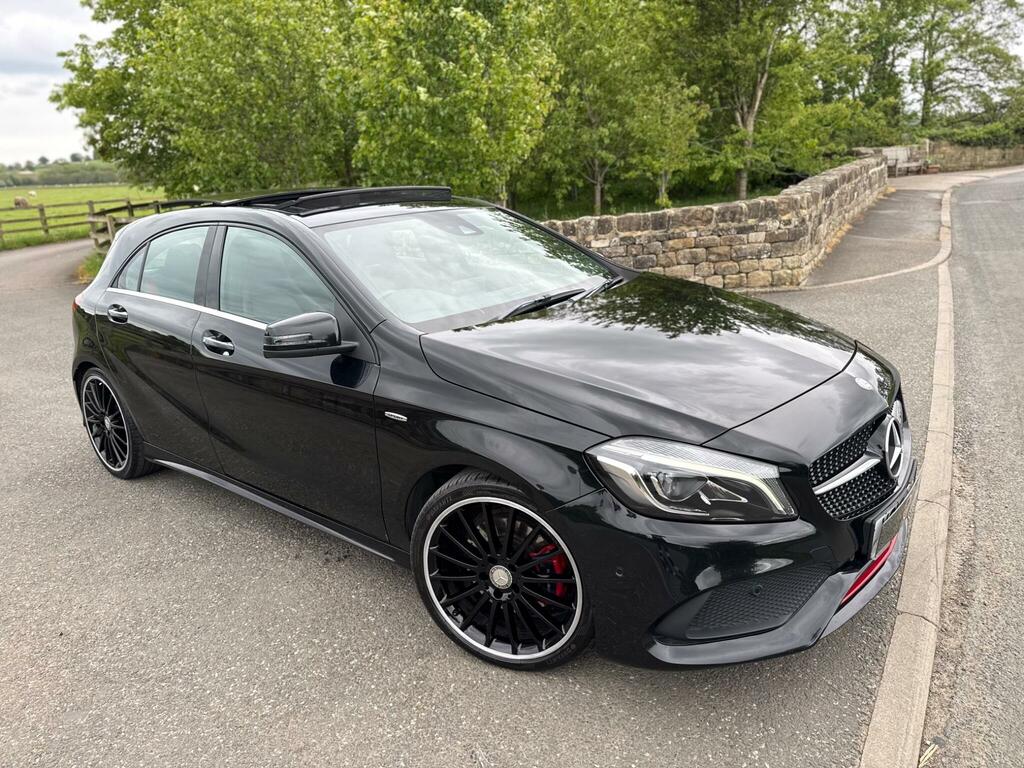 Mercedes-Benz A Class 2.0 A250 Amg Premium 7G-dct 4Matic Euro 6 Ss Black