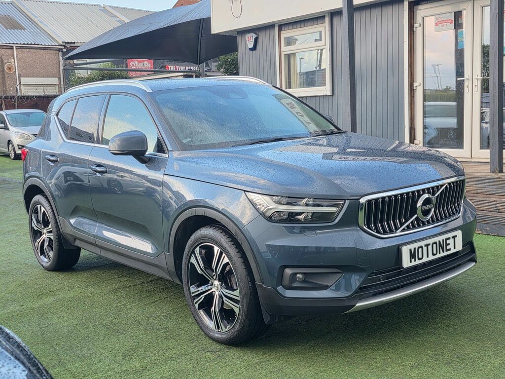 Volvo XC40 2.0 D3 Inscription Pro Suv Eu RX19HRW Blue #4