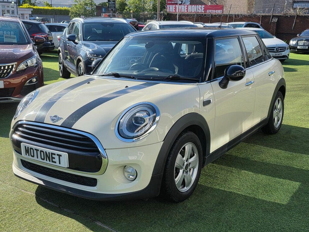 Mini Hatch 1.5 Cooper Hatchback Euro 6 NA18FZM White #6