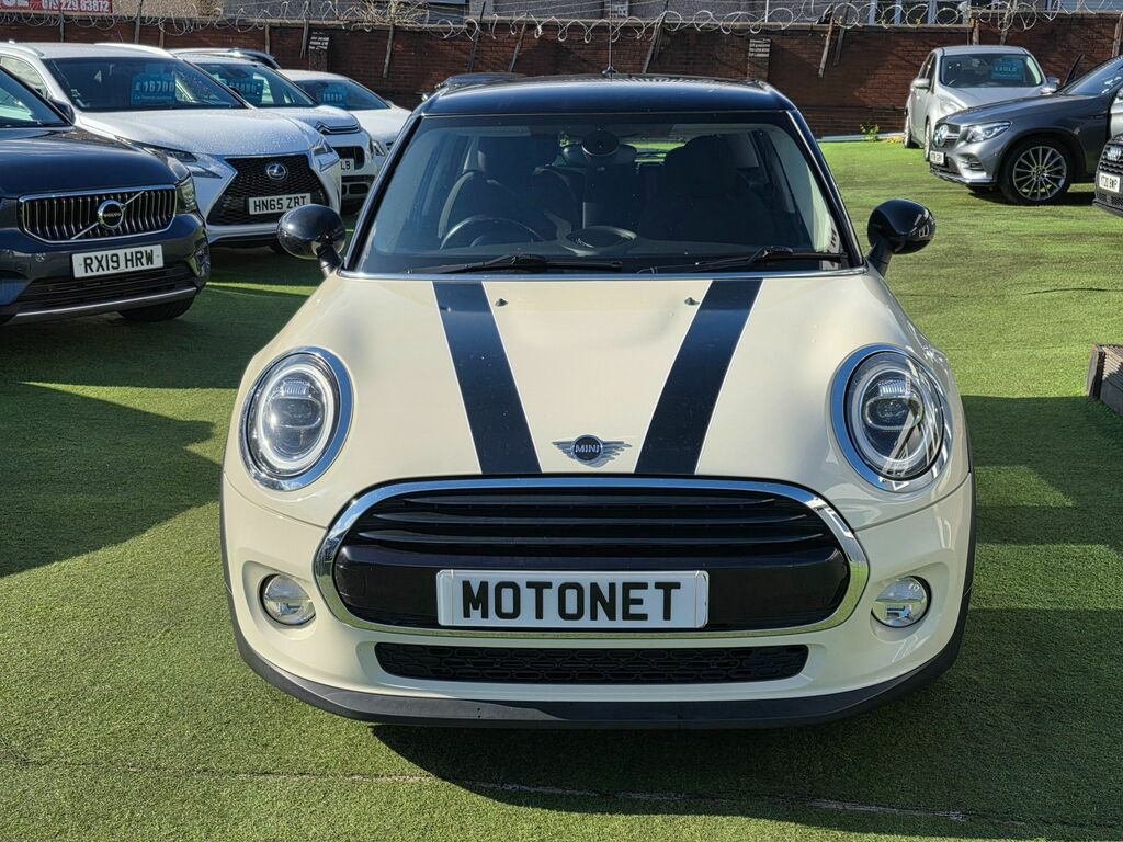 Mini Hatch 1.5 Cooper Hatchback Euro 6 NA18FZM White #5