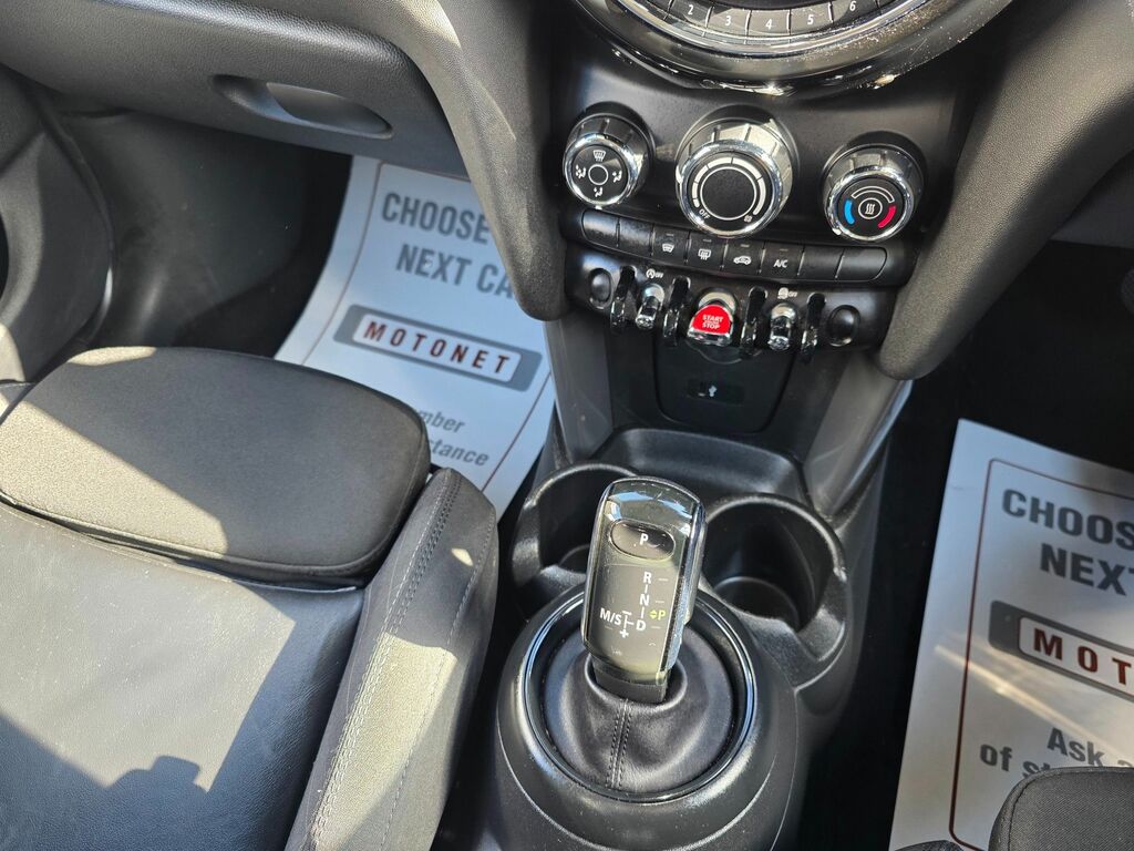 Mini Hatch 1.5 Cooper Hatchback Euro 6 NA18FZM White #3
