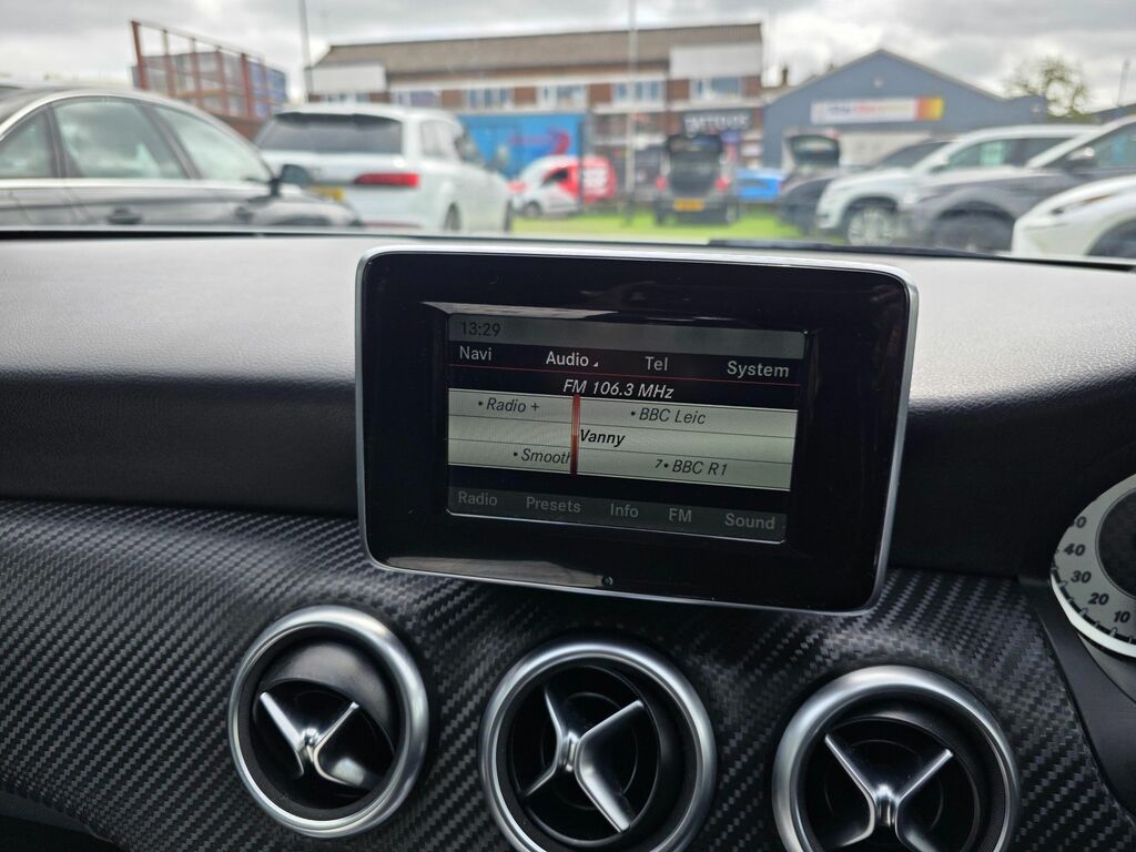Mercedes-Benz A Class 1.8 A180 Cdi Blueefficiency Amg Sport Hatchback LT13WWF Silver #2