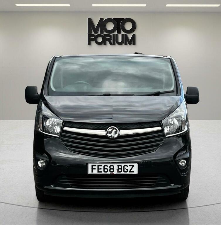 Vauxhall Vivaro Panel Van 1.6 Cdti 2700 Biturbo Ecotec Sportive L1 FE68BGZ Black #3