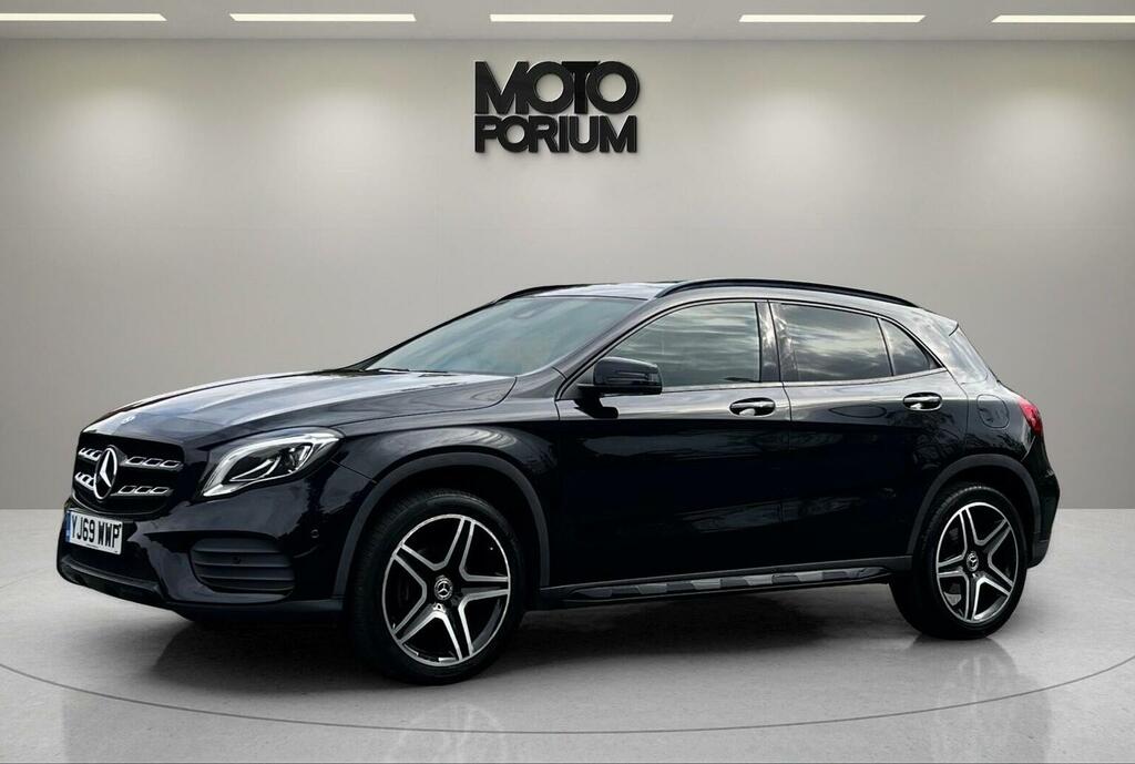 Mercedes-Benz GLA Class Suv 1.6 Gla200 Amg Line Edition Plus 7G-dct Euro YJ69WWP Black #4