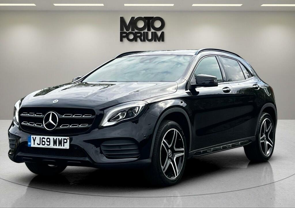 Mercedes-Benz GLA Class Suv 1.6 Gla200 Amg Line Edition Plus 7G-dct Euro Black