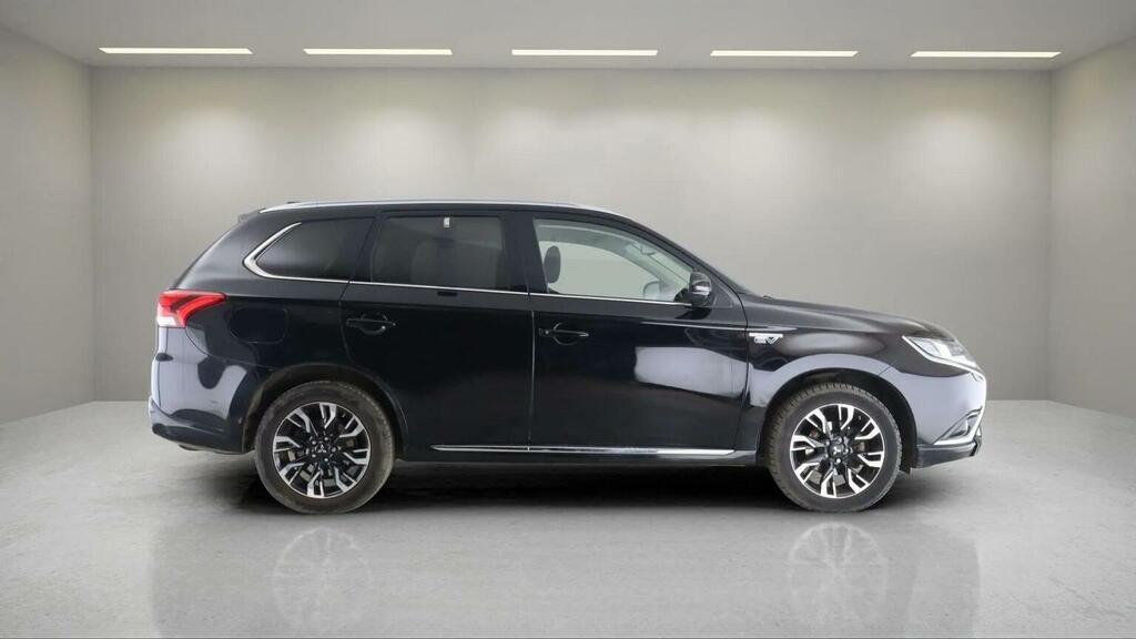 Mitsubishi Outlander Suv 2.0H 12Kwh 4H Cvt 4Wd Euro 6 Ss 20186 H14CND Black #3