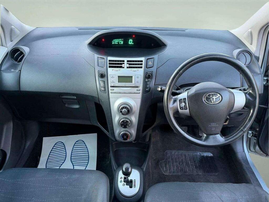 Toyota Yaris 1.3 T3 Multimode Silver #5