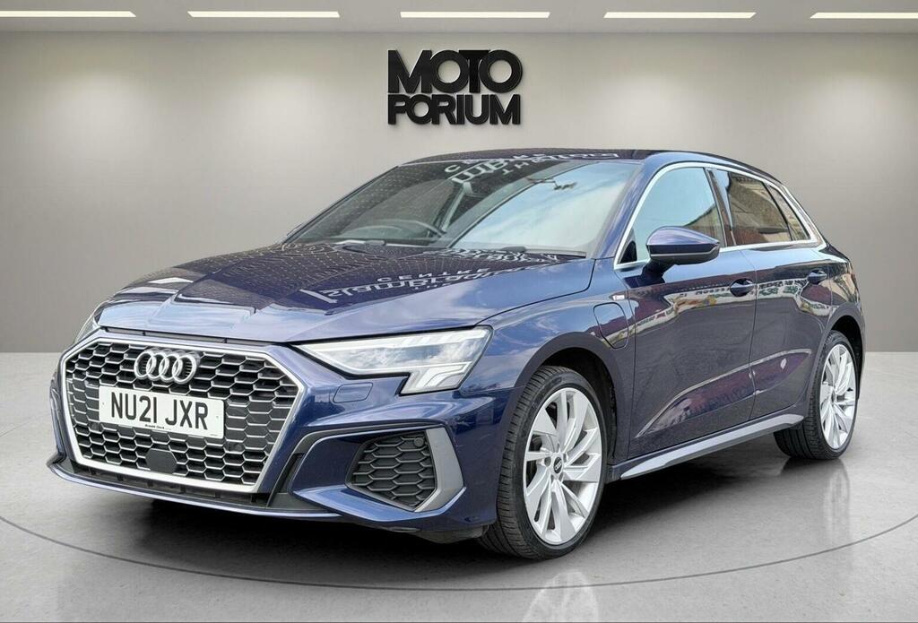 Audi A3 Hatchback 1.4 Tfsie 40 S Line Sportback S Tronic E Blue