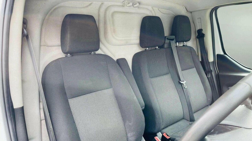 Ford Transit Custom Panel Van 2.0 Tdci 290 L1 H1 201666 YR66KGE White #6