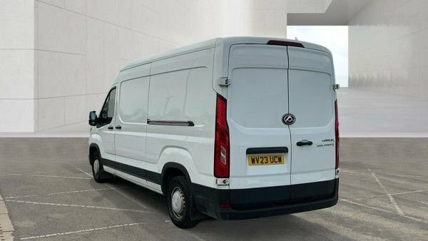 Maxus Deliver 9 Manual WV23UCW White #2
