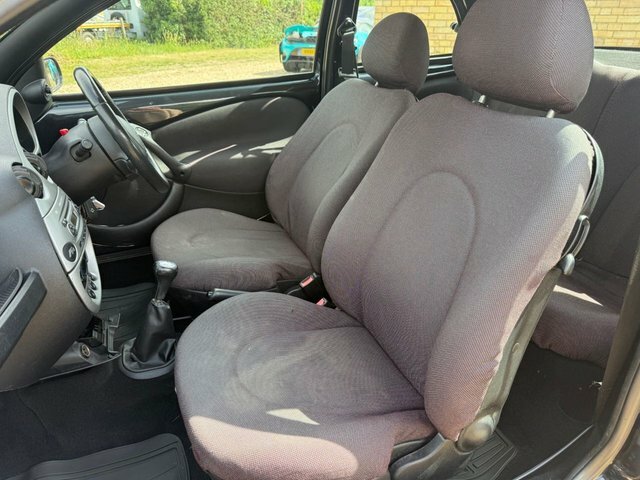Ford KA 1.3 Zetec Climate Silver #11