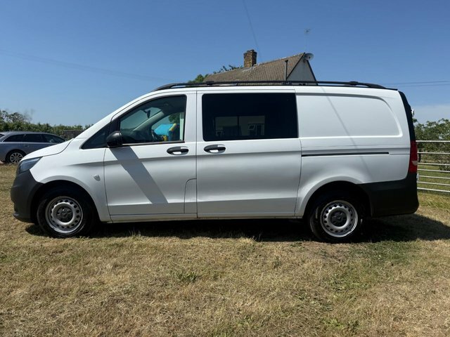 Mercedes-Benz Vito Manual YC69YXV White #6