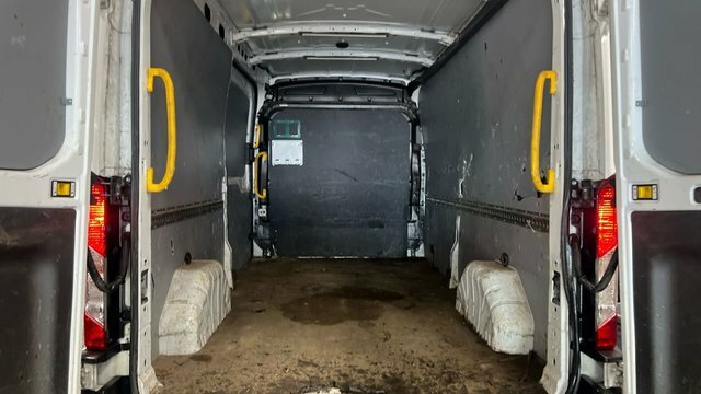 Ford Transit Custom Manual YT22XSM White #3