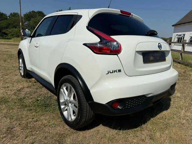 Nissan Juke Manual PE18YXS White #6