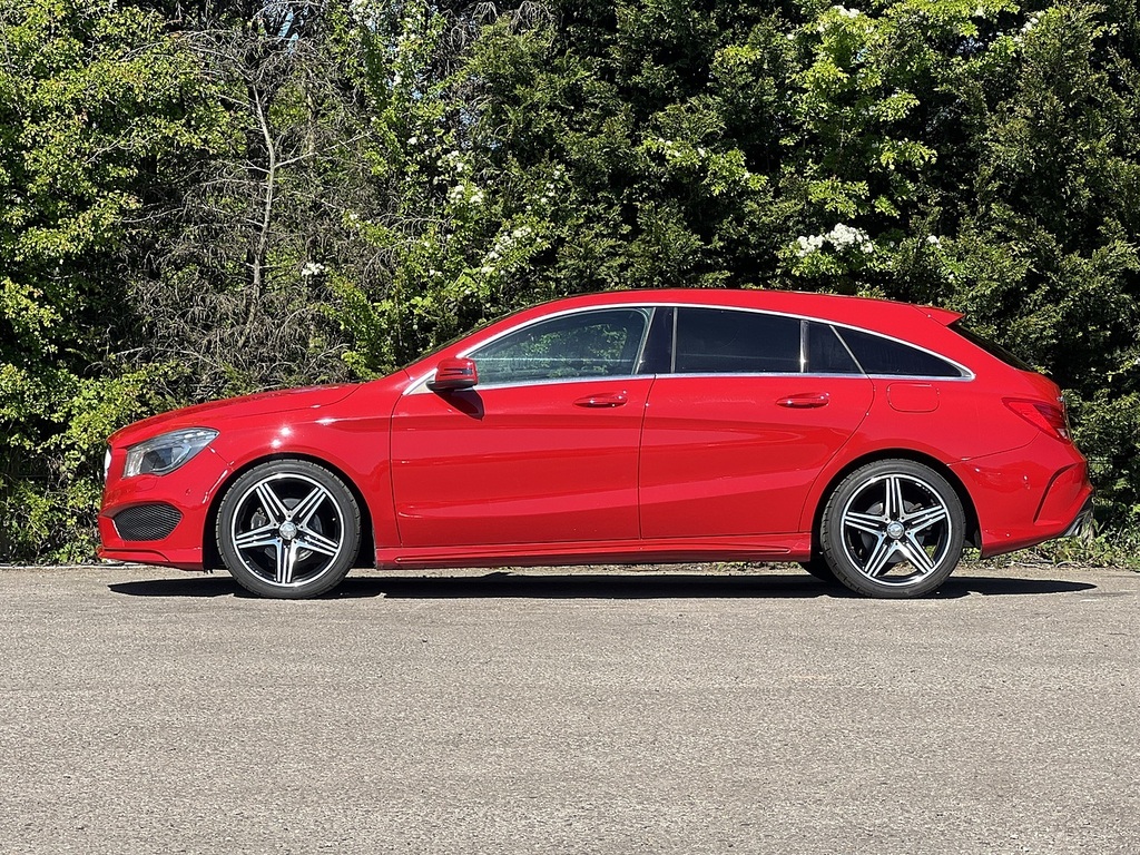 Mercedes-Benz CLA Class Cla 180 Amg Sport GN15HRL Red #5